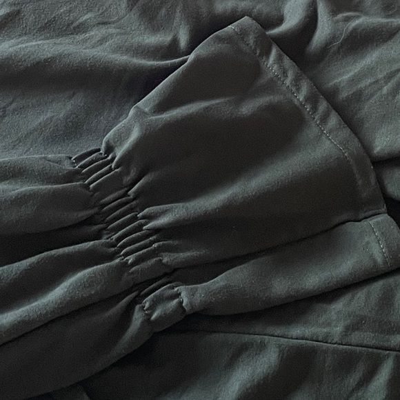 Zara Trafaluc olive green mini dress with tie wrap waist and bell sleeves - Picture 9 of 9